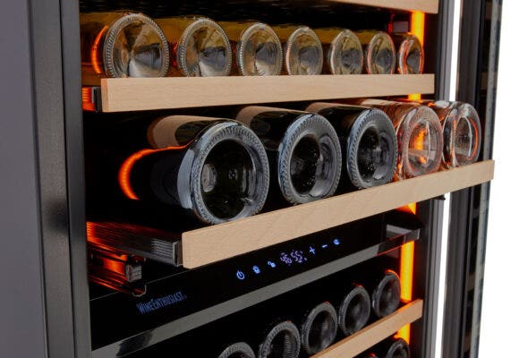 Wine Enthusiast’s Latitude 26” L wine